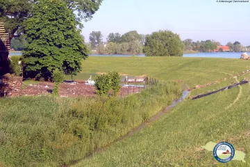 099 Elbhochwasser Juni2013
